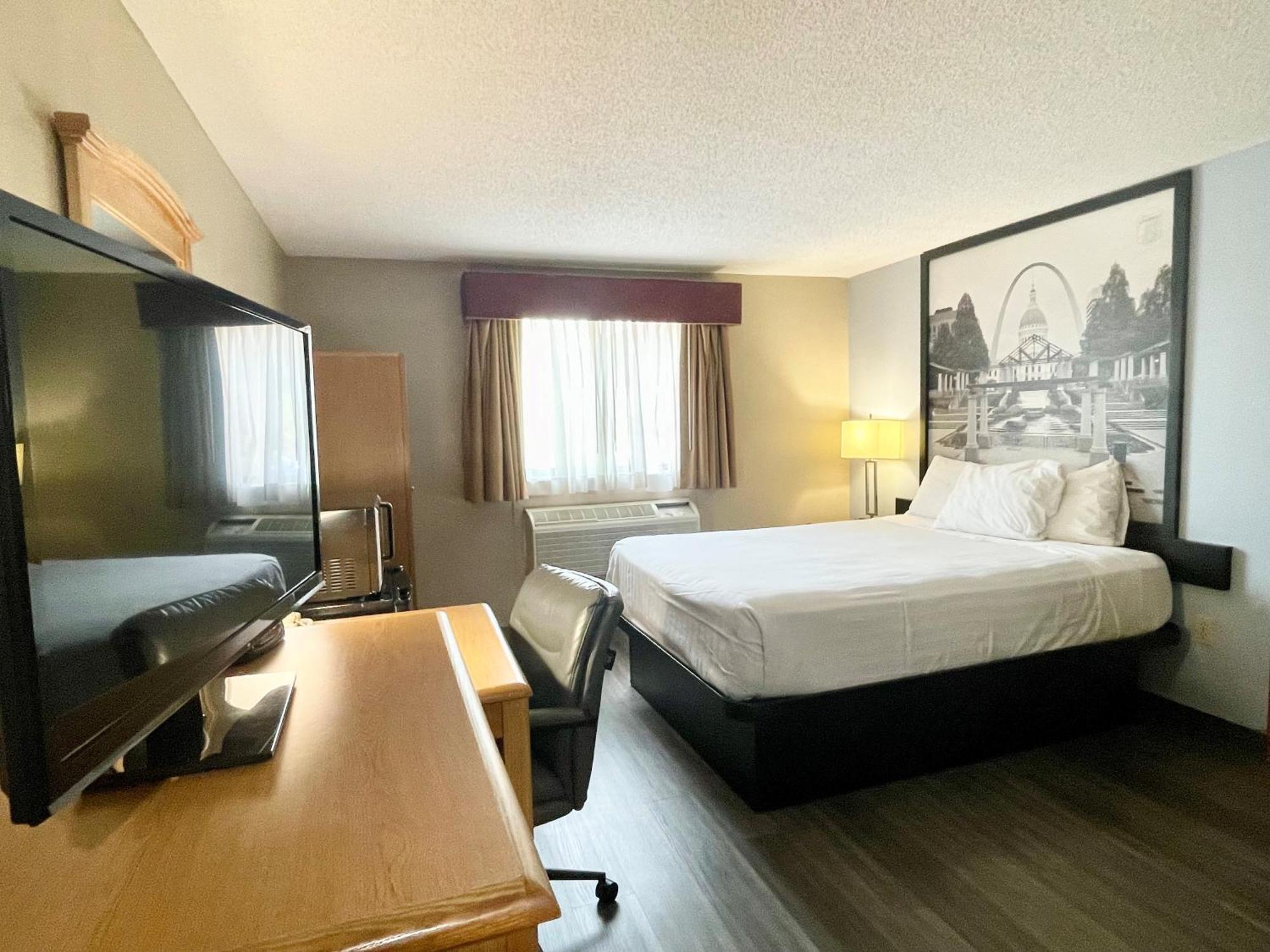 Super 8 By Wyndham St. Clair Mo Hotel Saint Clair Eksteriør billede