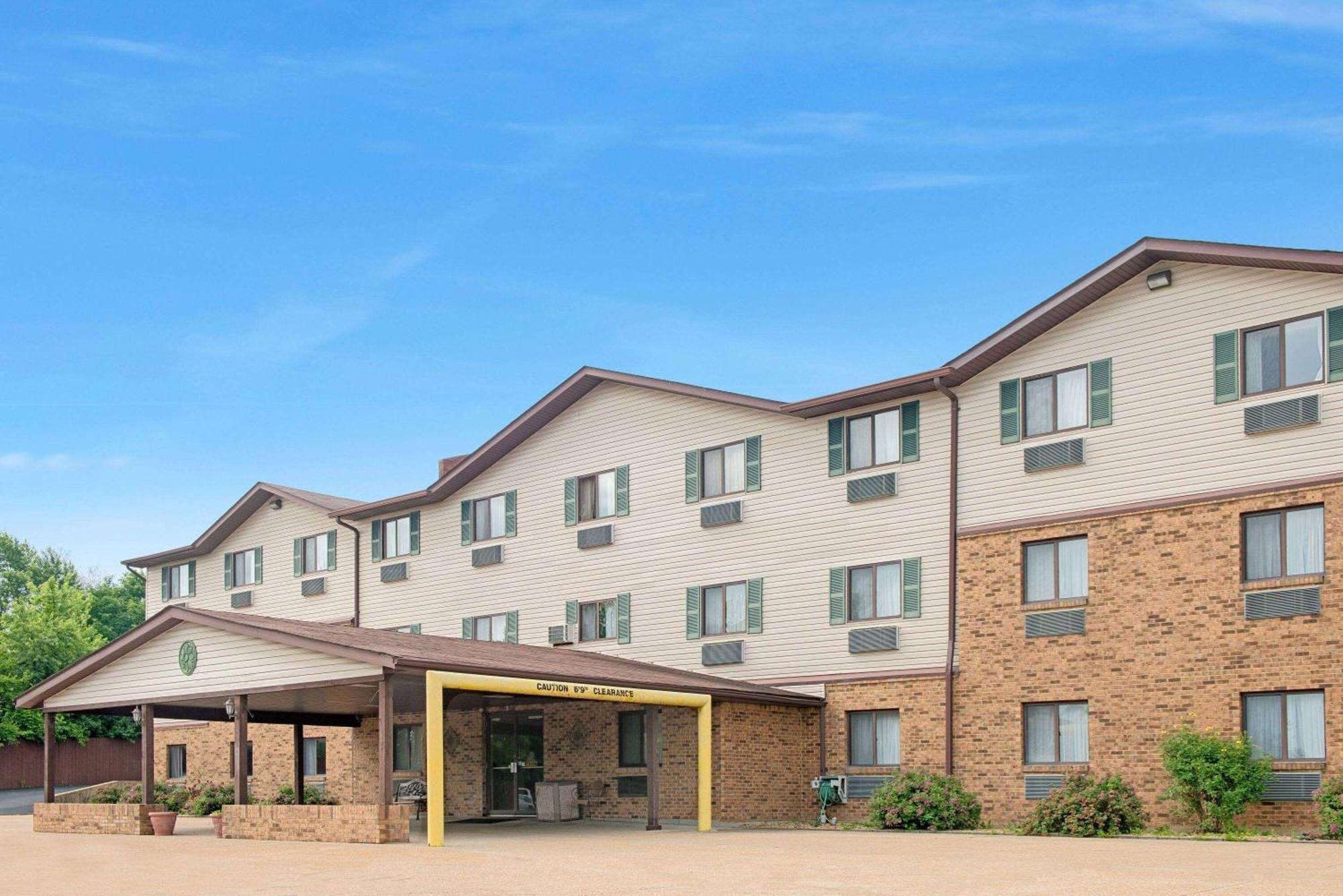 Super 8 By Wyndham St. Clair Mo Hotel Saint Clair Eksteriør billede